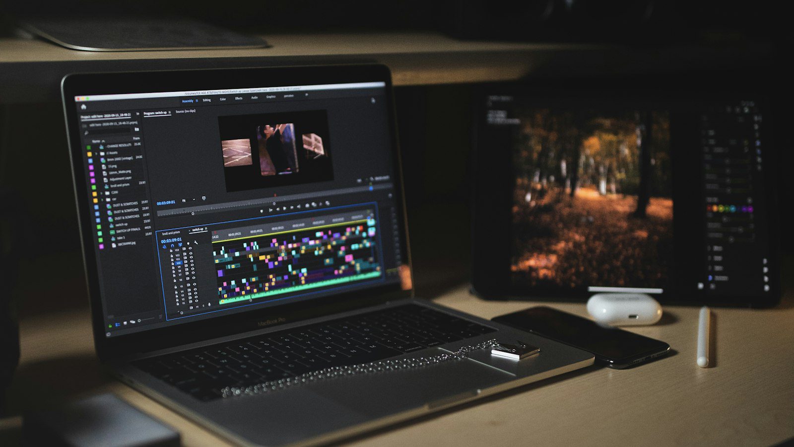 Laptop on a desk for an ecommerce promo video workflow